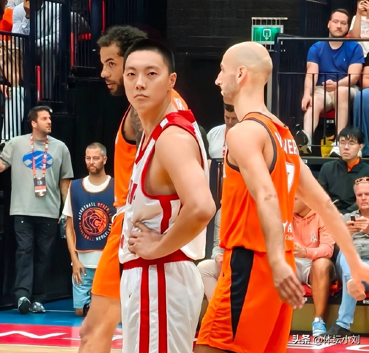平博体育-包含男篮热身赛回顾：赵睿13分4助攻，中国3分惜败巴西的词条