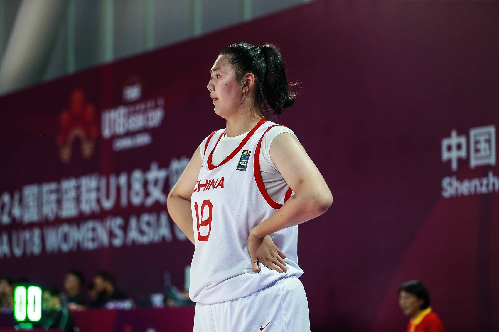 平博体育-对手对张子宇防守动作越来越大，建议协会施压申诉(张子宇和刘禹彤篮球谁厉害)